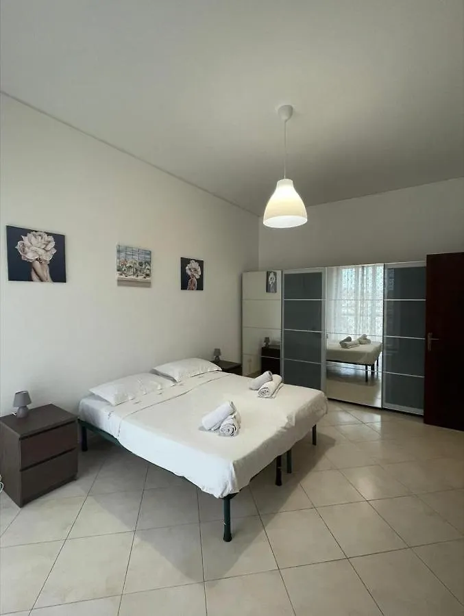カターニアFranchetti Houseアパートメント 0*, カターニア イタリア